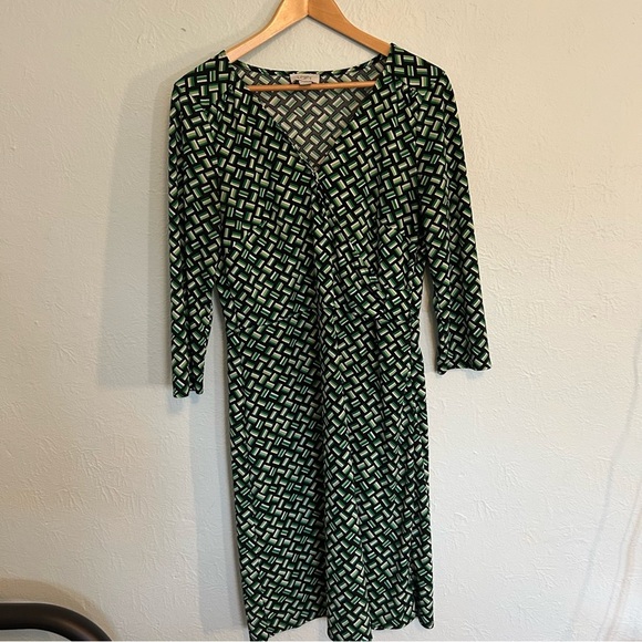 Ann Taylor LOFT Geometric Green Wrap Dress Size 12 - Picture 1 of 7
